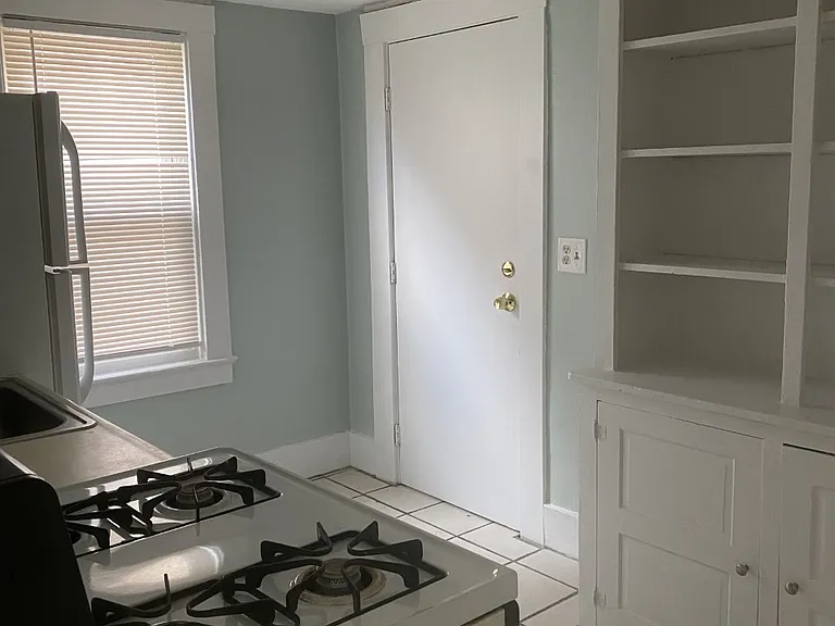 305 N Winton Rd #2 — Photo 9