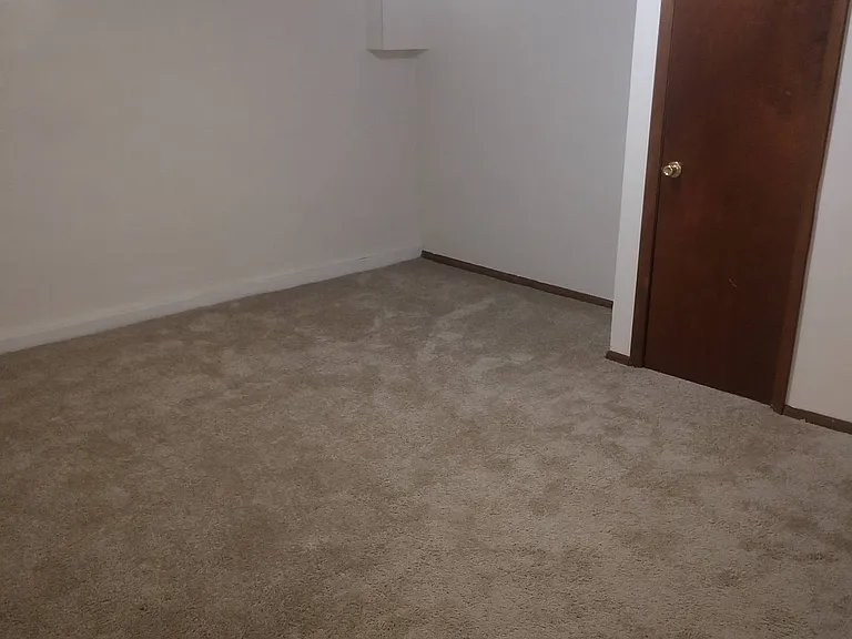 403 Ellen Ave #7 — Photo 6