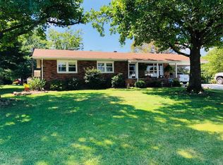 308 W Fairgrounds Ave, Jerseyville, IL 62052