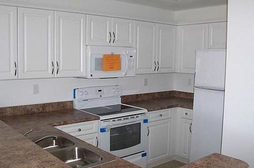 2nd image of 6644 Town Square Dr