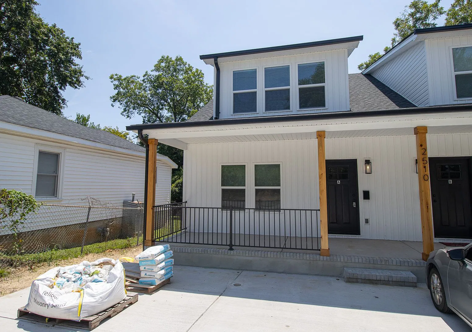 Now Preleasing For The 20272028 School Year! $3,000/Month | 4 Bedrooms | 4.5 Bathrooms — Photo 2