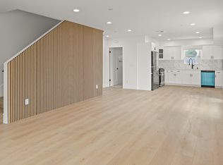 (Undisclosed Address), Los Angeles, CA 90039