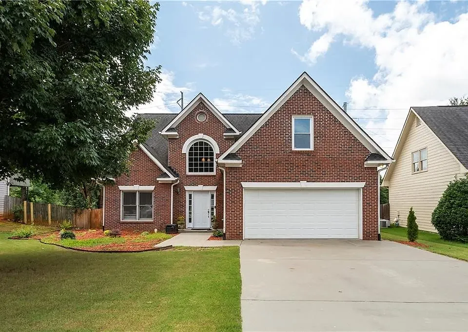 3450 Maple Terrace Dr