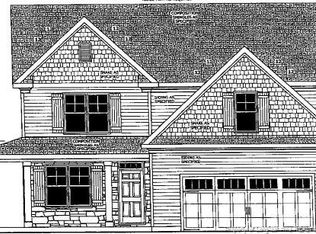 121 Chatfield Dr, Raeford, NC 28376