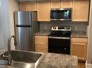 79 Spruce St #2, Burlington, VT 05401