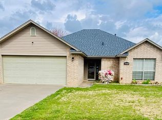 1928 Plum Creek Ln, Alma, AR 72921