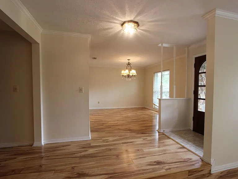 818 Druid Hills Rd — Photo 3
