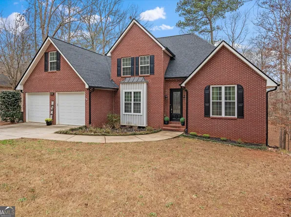 218 N Ole Hickory Trl, Carrollton, GA 30117