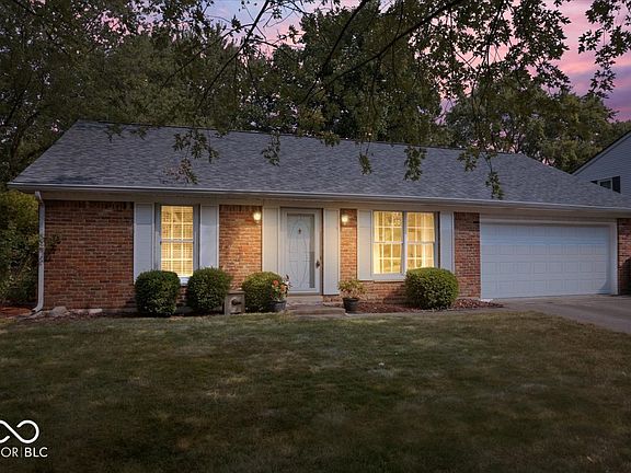 2nd image of 1702 Charter Oak Cir