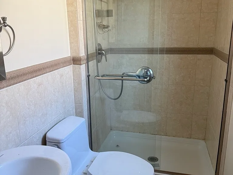 8841 N Chester Ave #3 — Photo 9
