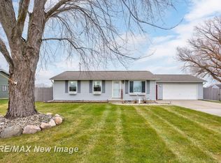 3116 N Thomas Rd, Freeland, MI 48623