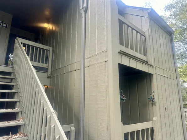 9436 S Lake Ridge Dr #116, Bloomington, IN 47401