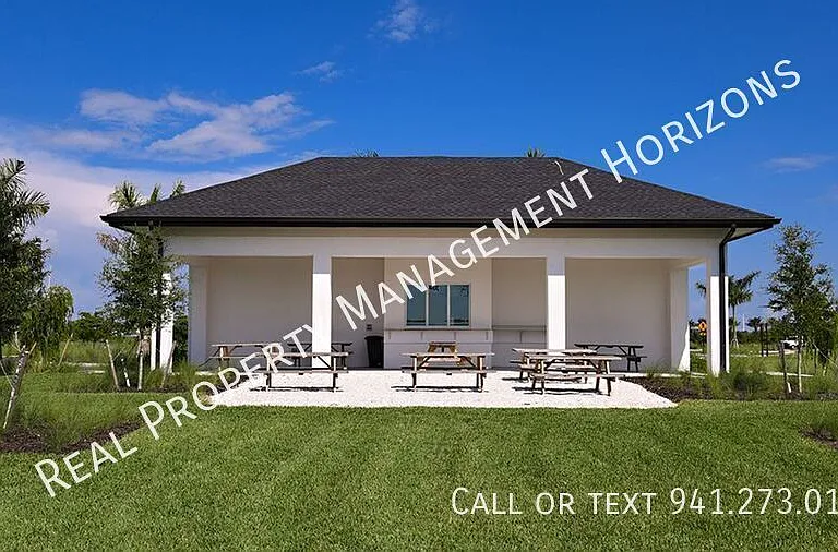 10709 Eclipse St — Photo 44