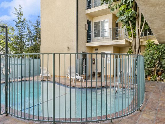 2nd image of 12848 Bloomfield St APT 6