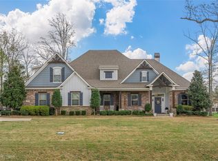 5107 Waters Edge Dr, Benton, LA 71006