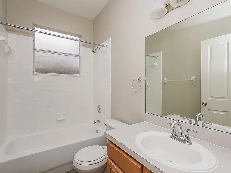 6814 Monarch Park Dr — Photo 15