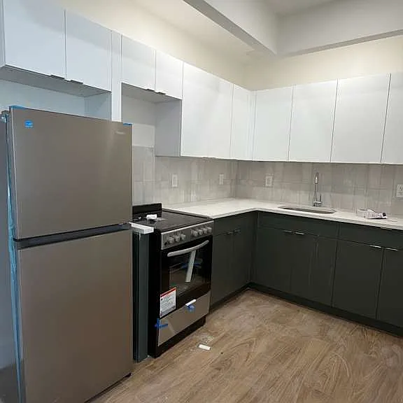 1166 Sherman Ave #2 — Photo 1