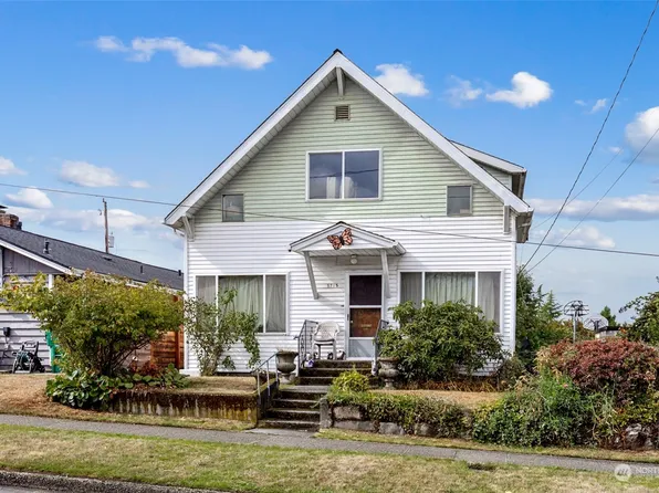 5715 51st Avenue S, Seattle, WA 98118
