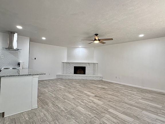 4th image of 545 Oldbridge Dr