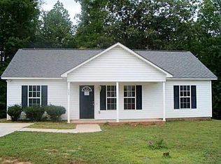 1505 Duet Dr, Siler City, NC 27344