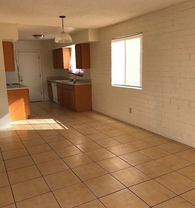 1st image of 3649 E Bellevue St