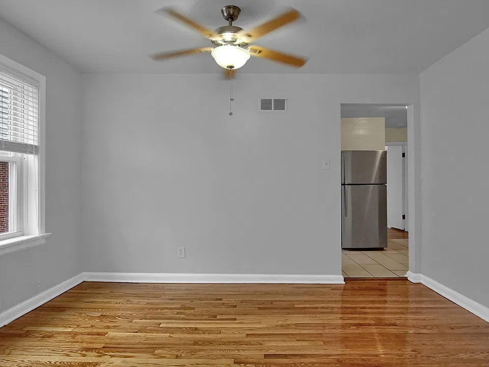 Dining Room - salvaged hardwood floors, venetian blinds, ceiling fan