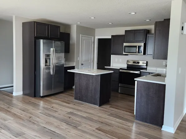 1500 Primrose Dr SE #1500, Altoona, IA 50009