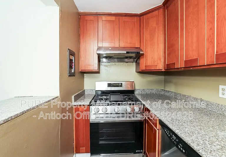 2043 Sierra Rd #11 — Photo 10