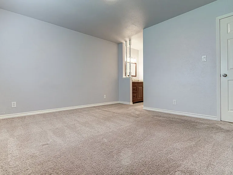 12111 Missel Thrush Ct — Photo 18