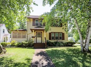 728 E Riddle Ave, Ravenna, OH 44266