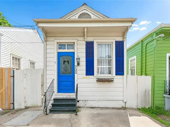 732 Pleasant St, New Orleans, LA 70115