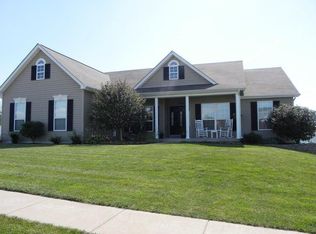 1065 Highland Estates Dr, Wentzville, MO 63385
