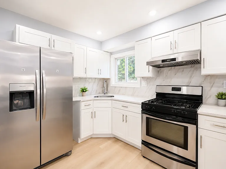 780 Stafford Ave #2 — Photo 9