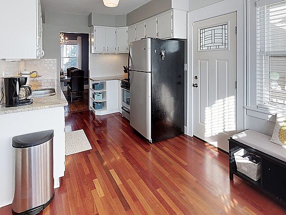 Spacious kitchen