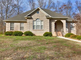 735 Chambers Rd, Arab, AL 35016