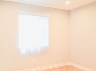 4463 Rosewood Ave, Los Angeles, CA 90004