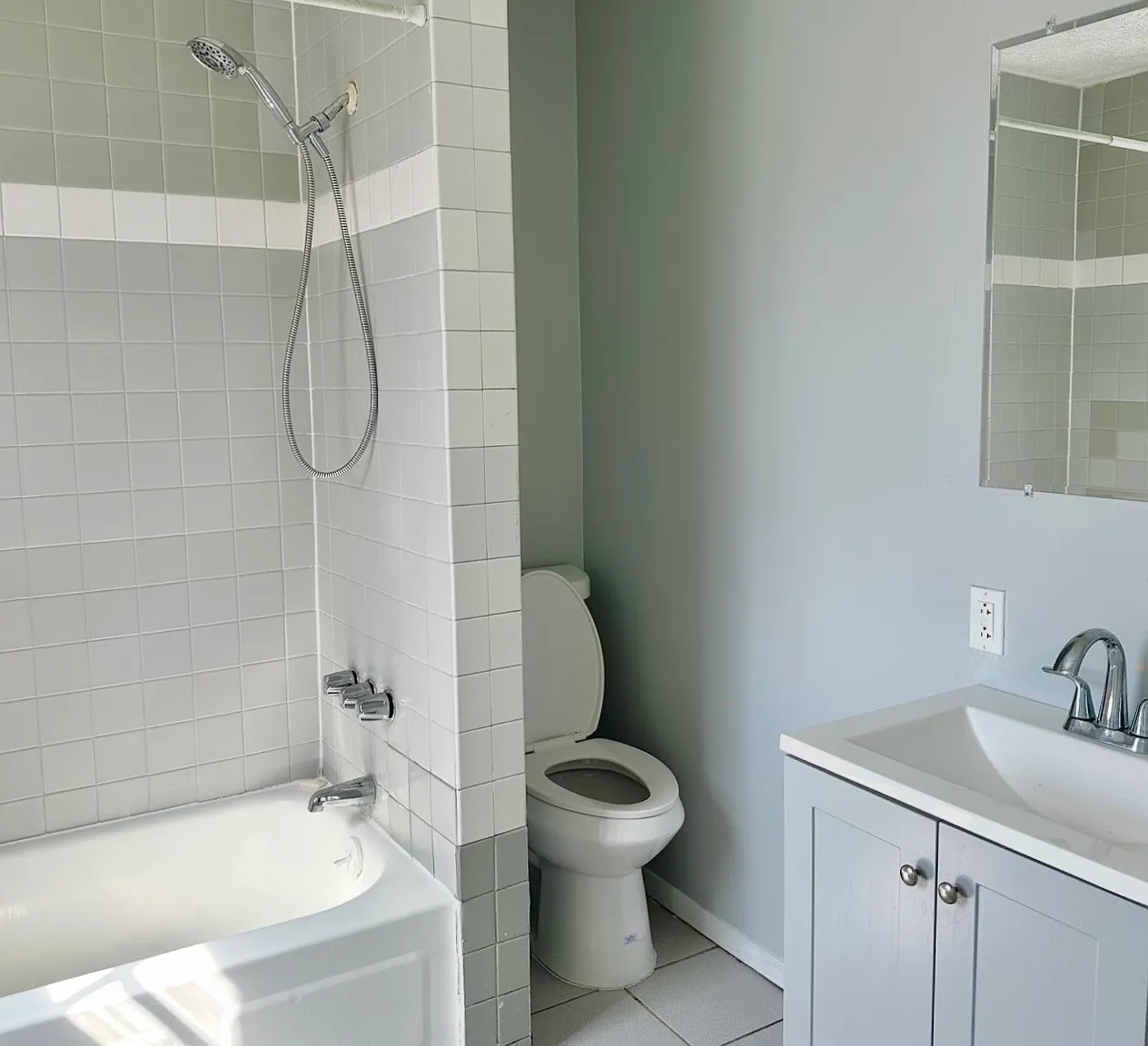 1 bed, 1000 sqft, $1,275 — Photo 3
