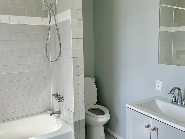 973 Emerson St #1 — Photo 3