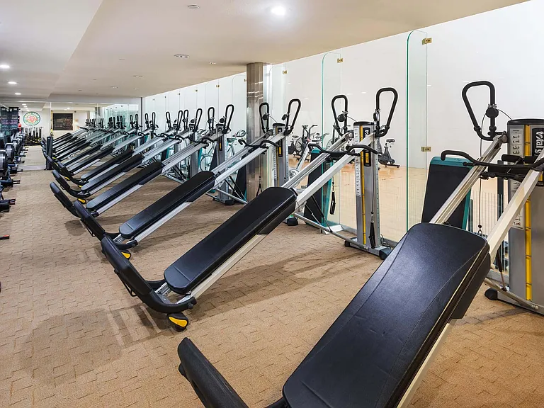 La Jolla Crossroads Apartments — Photo 45