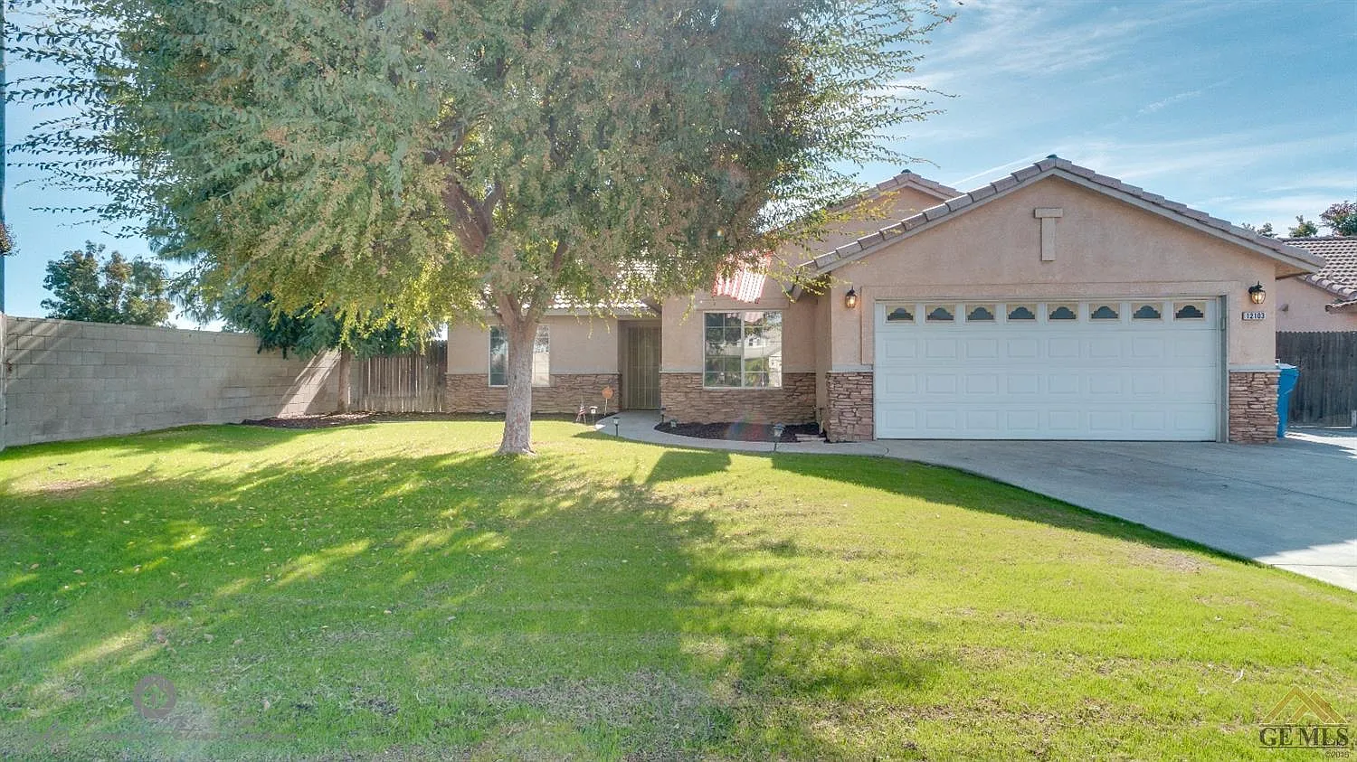 12103 Mauna Loa Ave photo 1