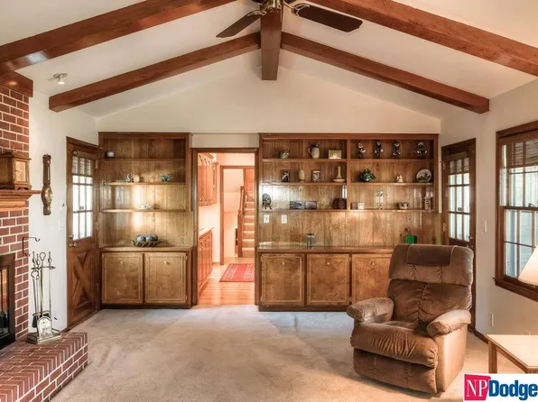 2246 S 86th St, Omaha, NE 68124