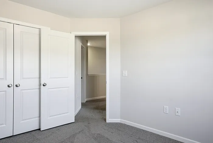 106 Knotts Berry Rd — Photo 39