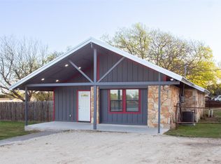 1378 County Road 406, Nemo, TX 76070