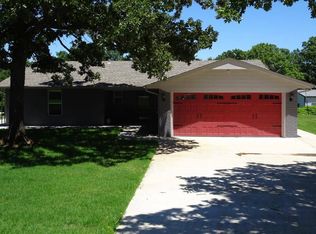 10000 Cottonwood Dr, Newalla, OK 74857