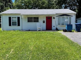 1433 Hillcrest Dr, Noblesville, IN 46060