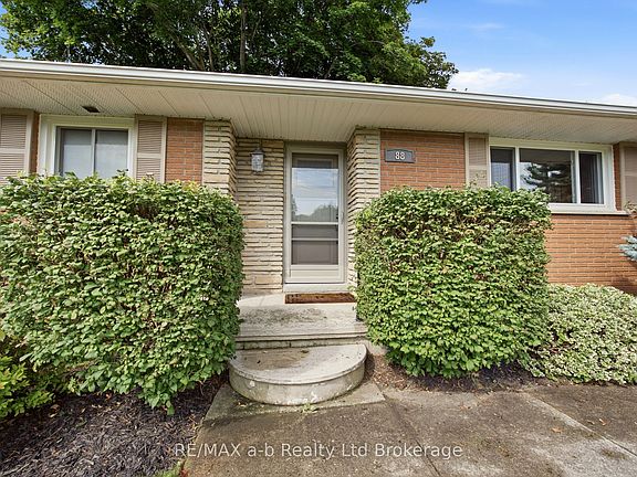 4th image of 88 Hillside Ave