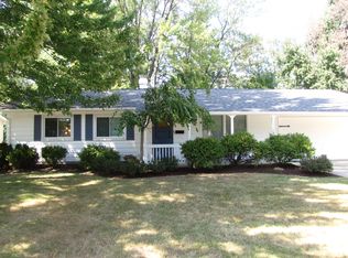 8283 Findley Dr, Mentor, OH 44060