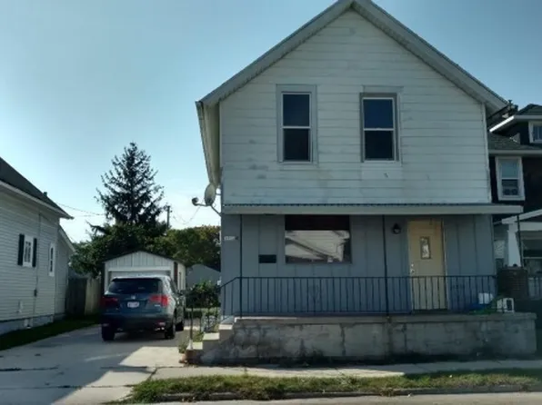 1912 S 12th St, Sheboygan, WI 53081