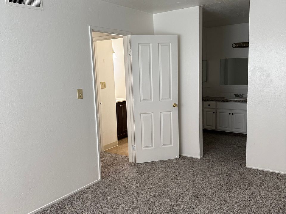 1st image of 7123 Chandler Dr