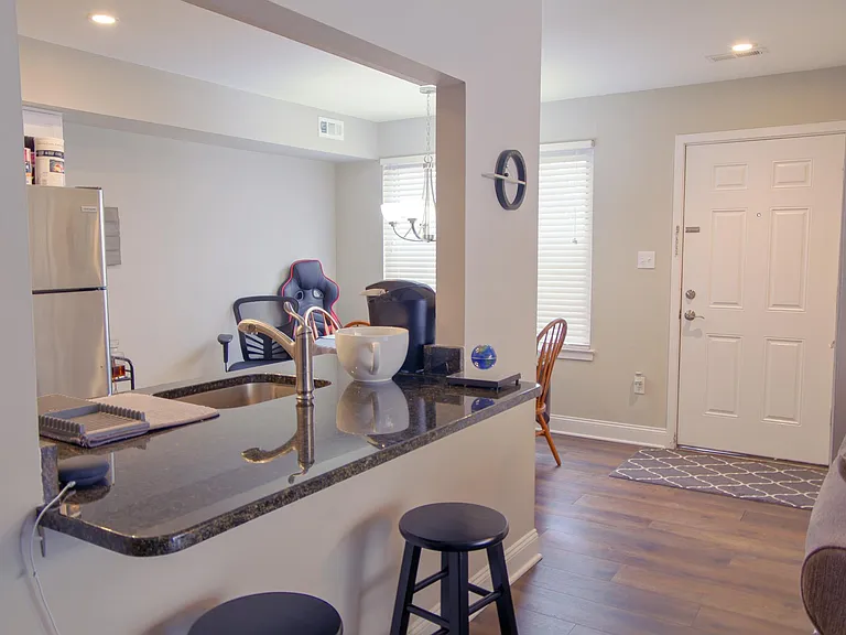 2101 Sandra Rd — Photo 6